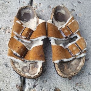 Birkenstock Arizona Shearling Sandals Brown Suede Leather Fur Sz L8 M6 FLAWED